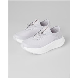 WOMEN'S CLOUD SNEAKERS