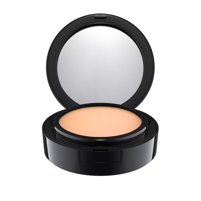 MAC Cosmetics Mineralize Foundation