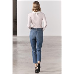 TOP WITH SHIRT CUFFS AND BUTTONS