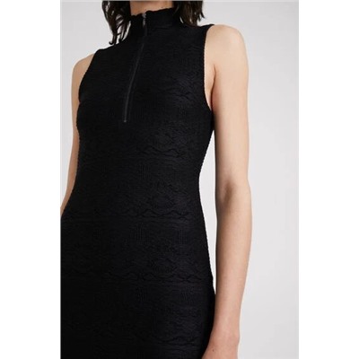 Vestido encaje cremallera