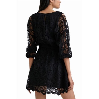 Vestido estilo crochet Johnson Hartig