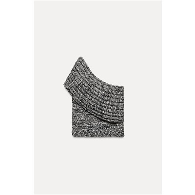 ASYMMETRIC KNIT TOP