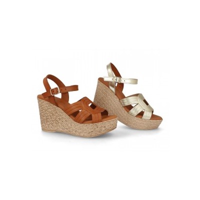 1982 - BDA
                SANDALIAS DE CUÑA