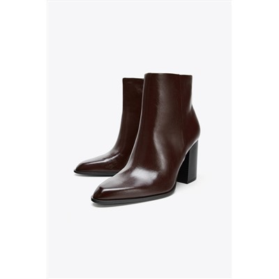 LEATHER BLOCK HEEL ANKLE BOOTS