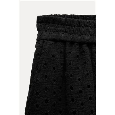 BERMUDA SHORTS WITH CUTWORK EMBROIDERY