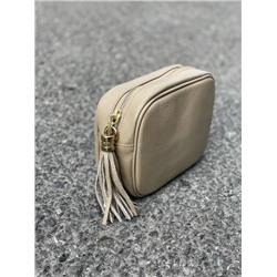 AB.Z · Pelle · 22-10 (370)