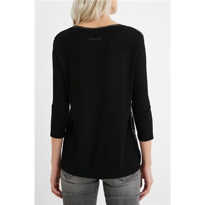 Camiseta boho manga tres cuartos