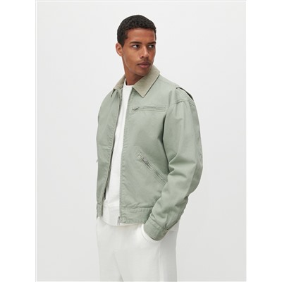 Jacke mit Kragen