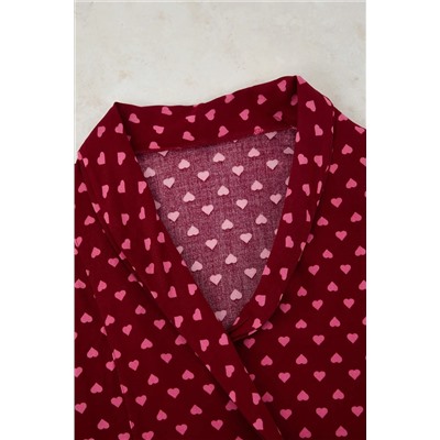 More Sustainable Bordo Puantiye Desenli Kruvaze Yaka Dokuma Pijama Takımı TBBAW24AI00027