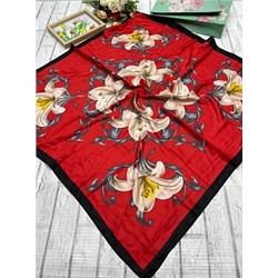 Платок женский с цветочным рисунком (90*90 см.) арт. 245385