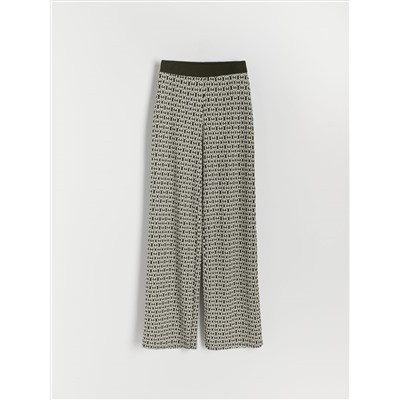 Strickhose