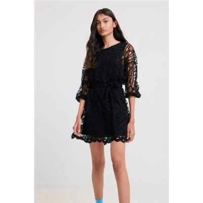 Vestido estilo crochet Johnson Hartig