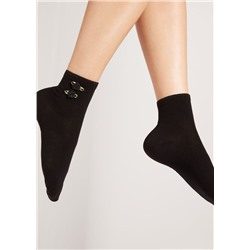 Kurze Sportsocken mit seitlicher Applikation