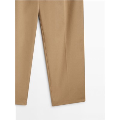 Pantalón recto algodón pinzas