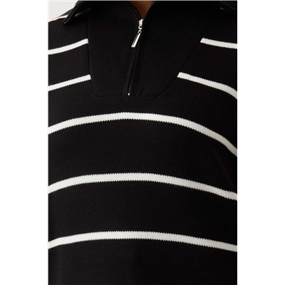 Siyah Çizgili Fermuarlı Oversize/Geniş Kalıp Triko Alt-Üst Takım TBBAW26CP00003