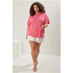 Pembe Kalp Aksesuar Detaylı Oversize %100 Pamuk Örme T-shirt TBBSS24BF00008