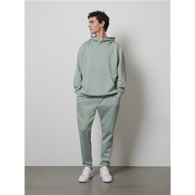 Hoodie mit großer Kapuze