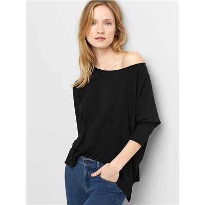 Softspun boatneck batwing top
