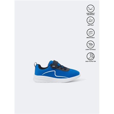 MINIMALIST SNEAKERS