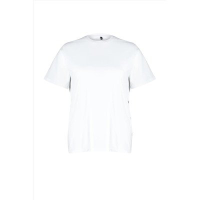 Beyaz Boyfriend Fit Yanda Çıt Çıt Detaylı %100 Pamuk Örme Büyük Beden T-shirt TBBSS24BF00000