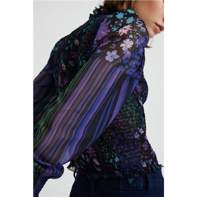 Blusa ajustada floral
