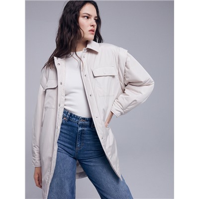 Jacke mit abtrennbaren Ärmeln