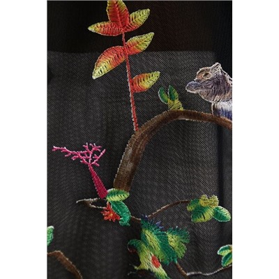 Sudadera bordados tul
