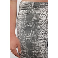 Gri Yüksek Bel Animal Desenli Straight Fit Büyünk BedenJeans TBBAW25CJ00008