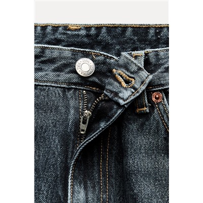 RELAXED FIT FOLD-UP LOW-RISE JEANS