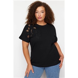 Siyah Brode Detaylı Basic %100 Pamuk Örme T-shirt TBBSS24BF00055