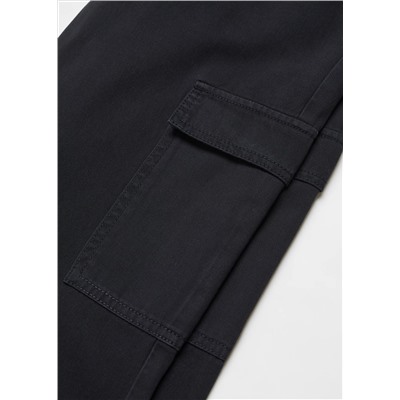 Jeans cargo bolsillos