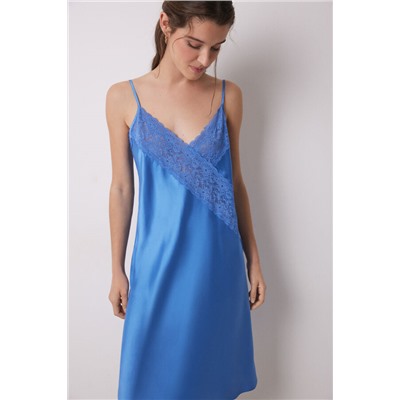 Camisón corto satén y encaje azul