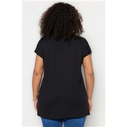 Siyah Boyfriend V Yaka Yırtmaçlı %100 Pamuk Örme T-Shirt TBBSS22BF0036