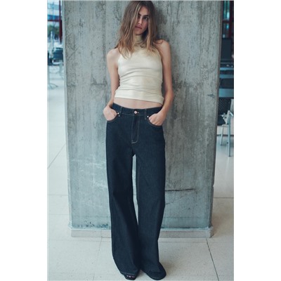 RIBBED FOIL HALTER TOP