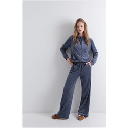 Pantalón terciopelo suave azul