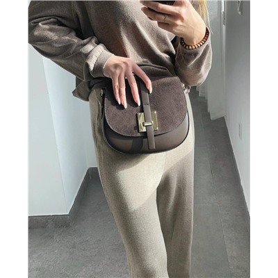 Итальянская сумка из натуральной кожи от AB.ZAPATOS PELLE · 2704 lila