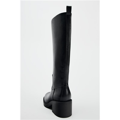 BLOCK HEEL BOOTS