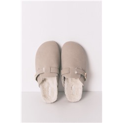 Zapatillas tipo zueco pelo gris