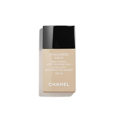 CHANEL VITALUMIÈRE AQUA ZWEITE-HAUT-EFFEKT FÜR EINEN PERFEKTEN TEINT - SPF 15  12