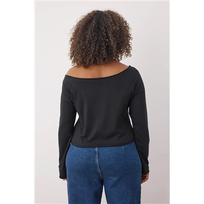 Siyah-Beyaz 2'li Paket %100 Pamuk Asimetrik Kayık Yaka Crop Örme T-Shirt TBBAW26BF00001