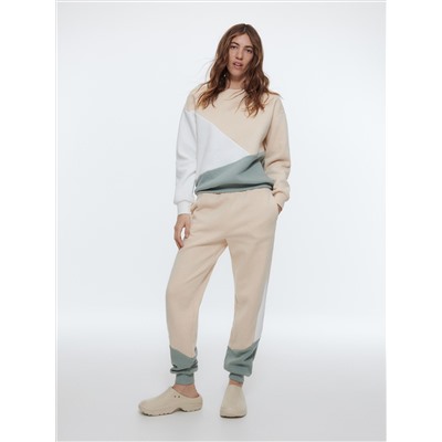 Jogger aus Jersey-Materialmix