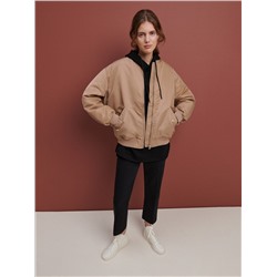 Bomberjacke mit Füllung aus Recyclingstoff