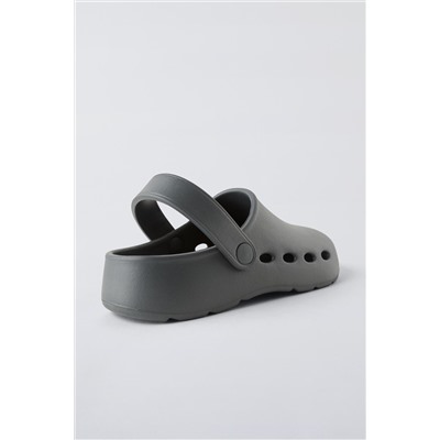 RUBBERISED CLOGS