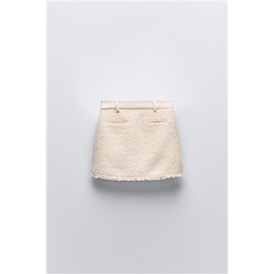 TEXTURED SKIRT