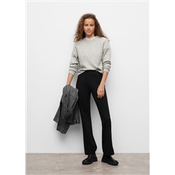 Pantalón flare aberturas