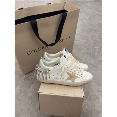 Классные кроссовки Golde*n Goos*e  Реплика 1:1