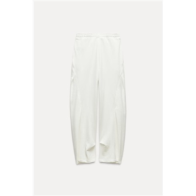 JOGGERS WITH PLEAT DETAIL