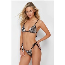 TRENDYOLMİLLA Leopar Desenli Üçgen Çift Taraf Kullanımlı Regular Bikini Takımı TBESS24BT00108