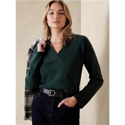 V-NECK SWEATER