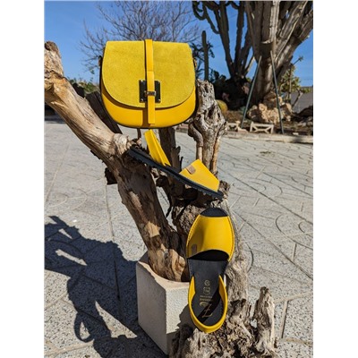AB.ZAPATOS · 320-8 PC · AMARILLO+2704 AMARILLO